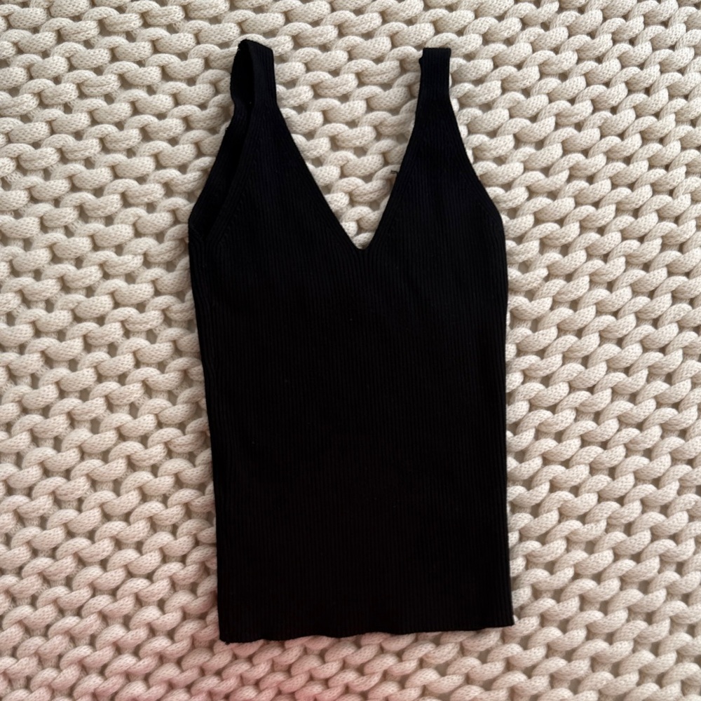 Black V-Neck Ribbed Women's Top